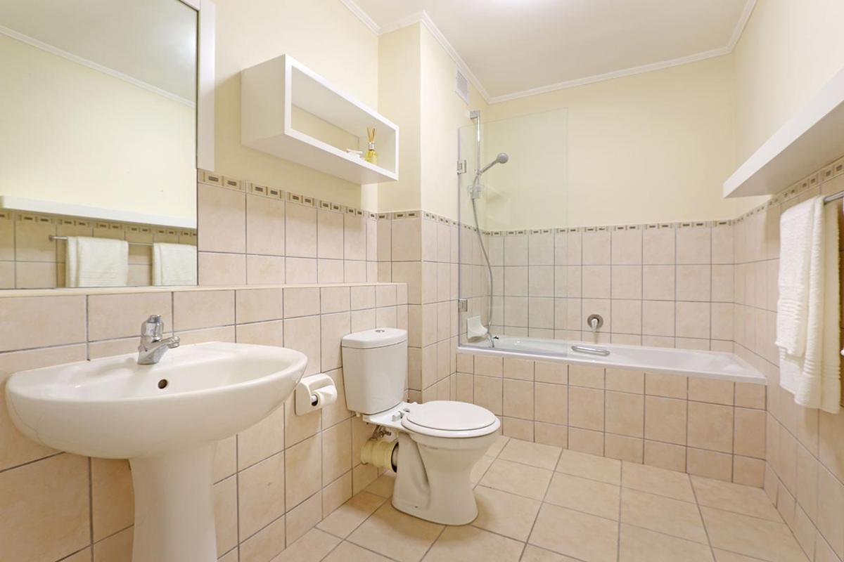 Capri 101 By Hostagents Apartment เคปทาวน์ ภายนอก รูปภาพ
